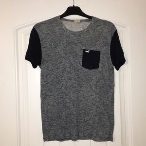 Sm grey and navy Hollister pocket T